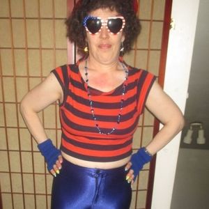 Meet your Posher, Gina